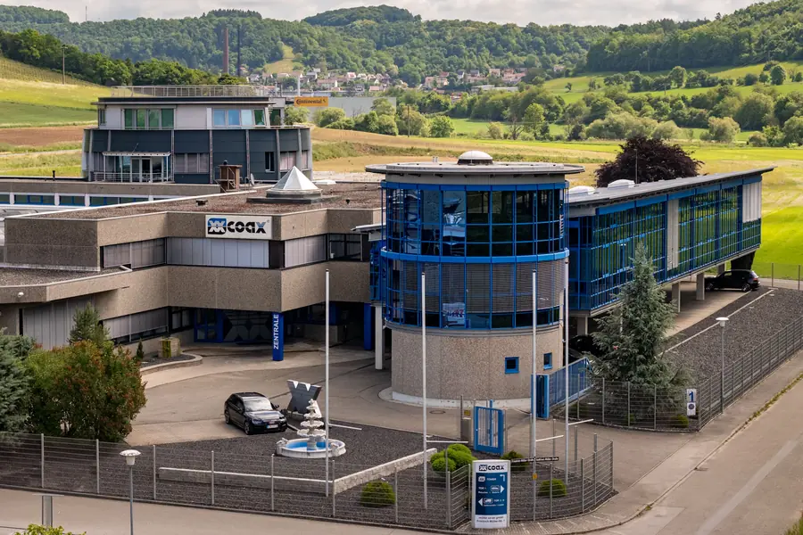 Luftaufnahme des Unternehmensstandorts der Müller co-ax GmbH