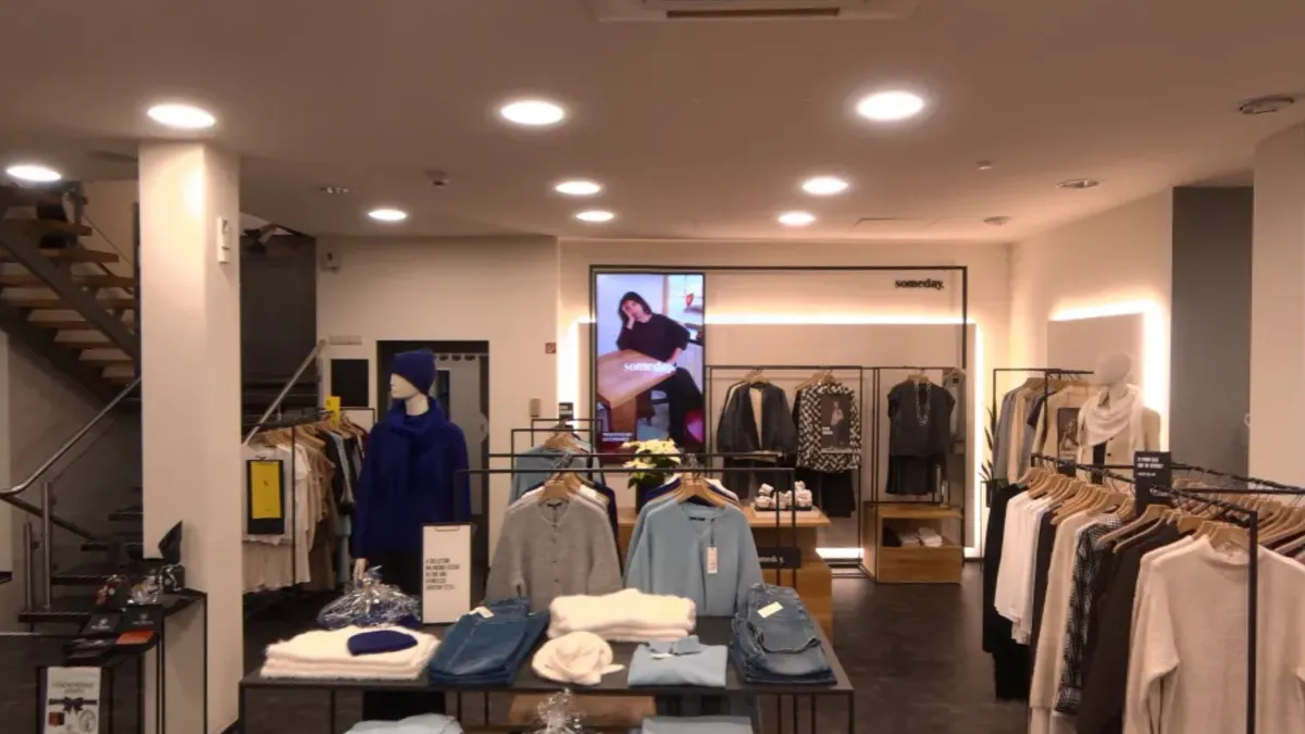 Verkaufsfläche im Modefachgeschäft Modewelt Rossmann in Öhringen